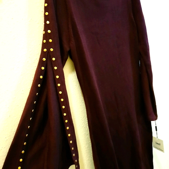 Calvin Klein - Picture 2 of 3